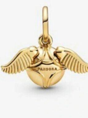 New Pandora Shine Gold Harry Potter Golden Snitch Wings Pendant Charm